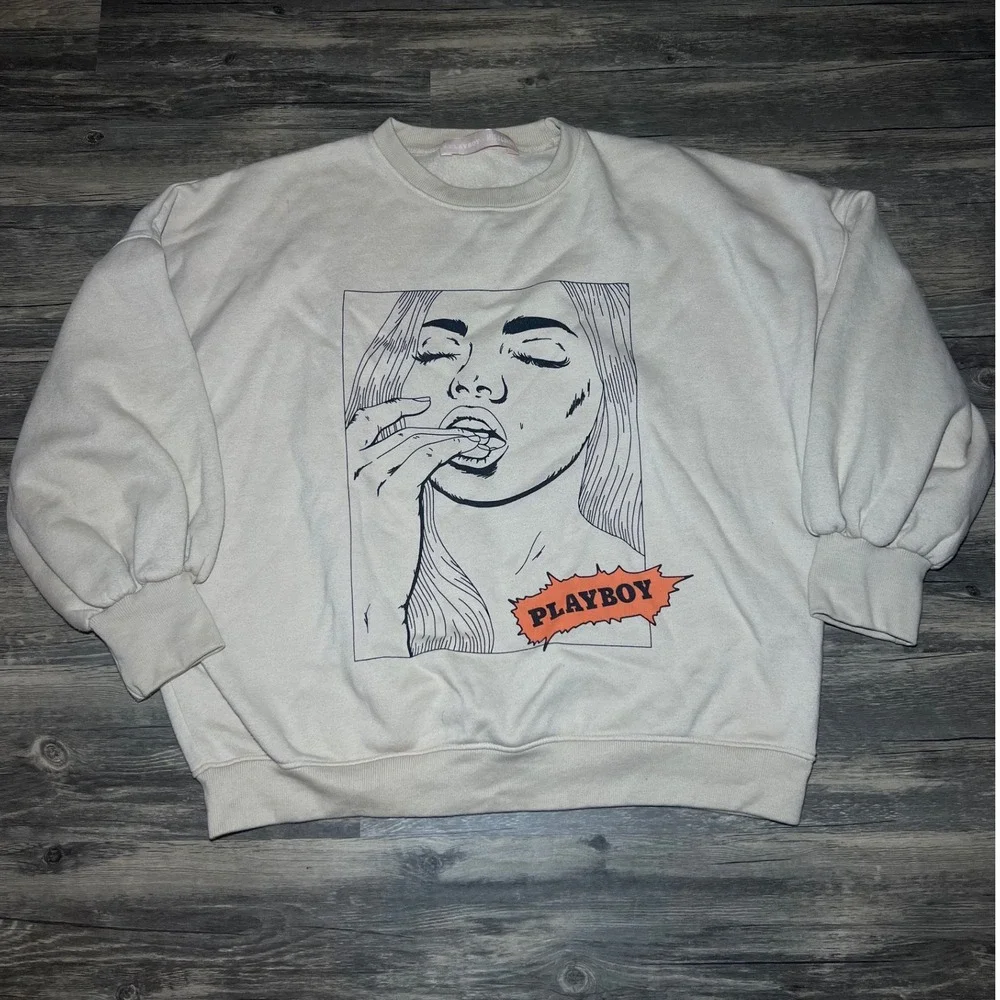 Playboy‎ Missguided Cream Graphic Sweatshirt Y2K Streetwear Boxy Fleece Pullover
